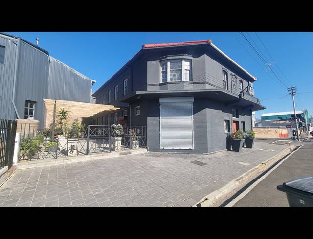 312M² BUSINESS CENTRE TO LET IN WOODSTOCK